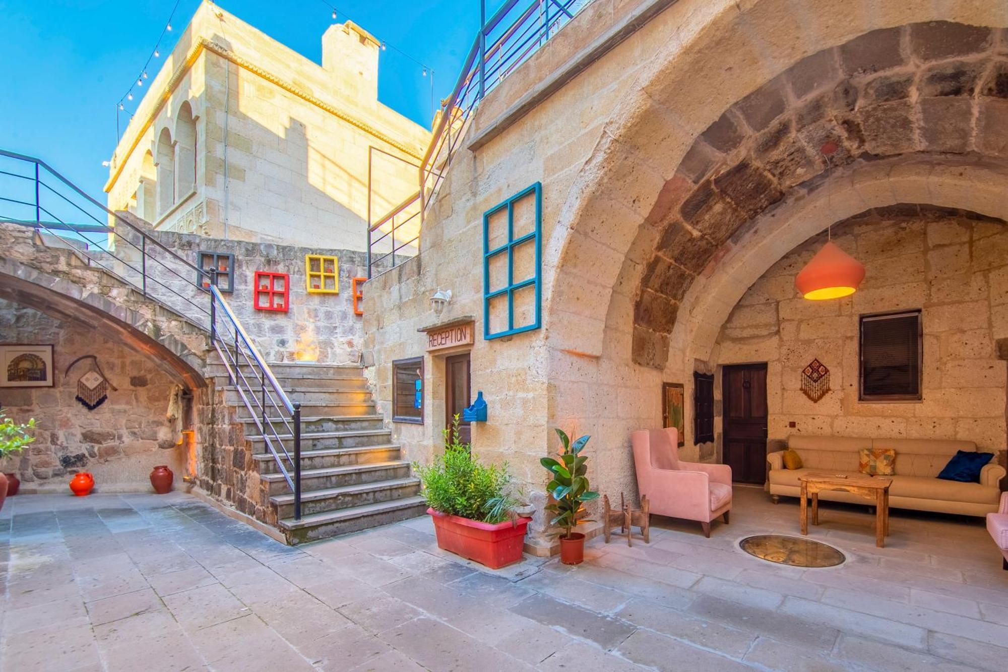 Drala Inn Cappadocia (Adults Only) Üchisar Bagian luar foto